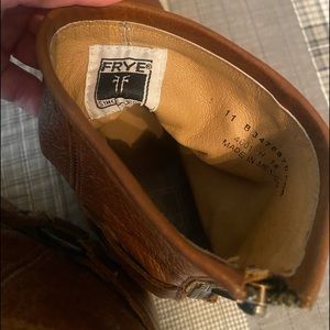 Women size 11 FRYE ankle boots
